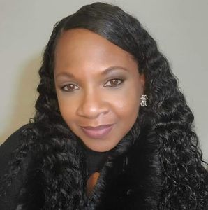 Meet your Posher, Conchita